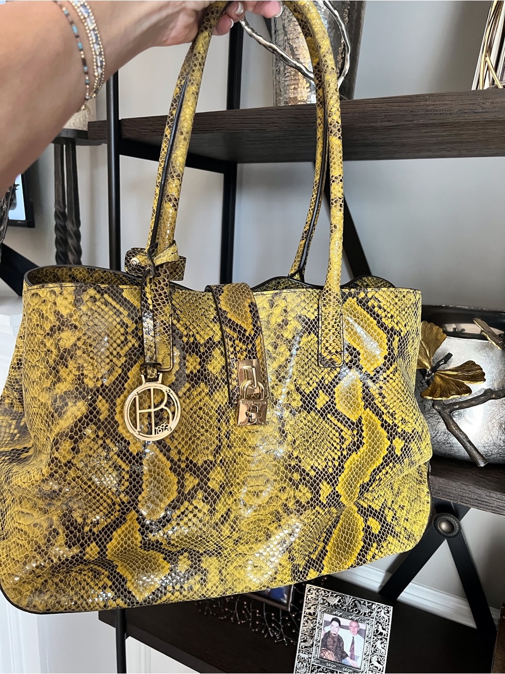 henri bendel Yellow Snake-Print Tote with Gold Charm NWOT has story booklet